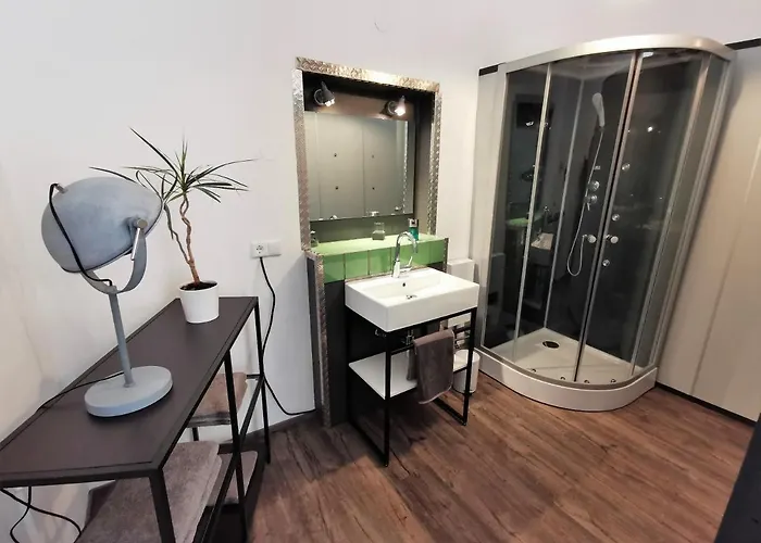 Industrial Am Neuen Dom Lägenhet *