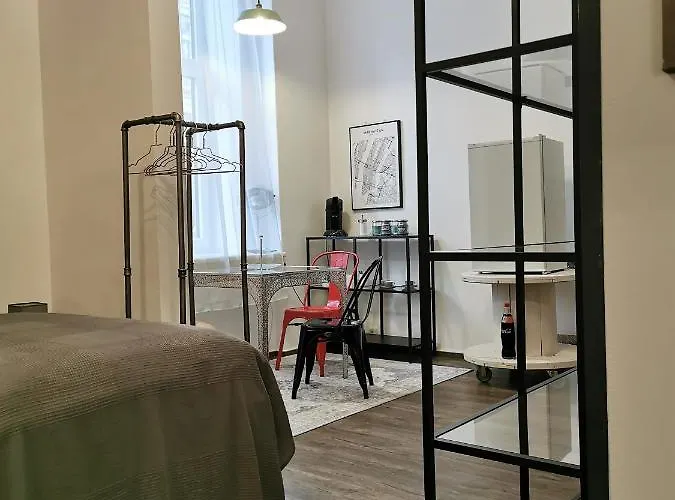 Industrial Am Neuen Dom Lägenhet *